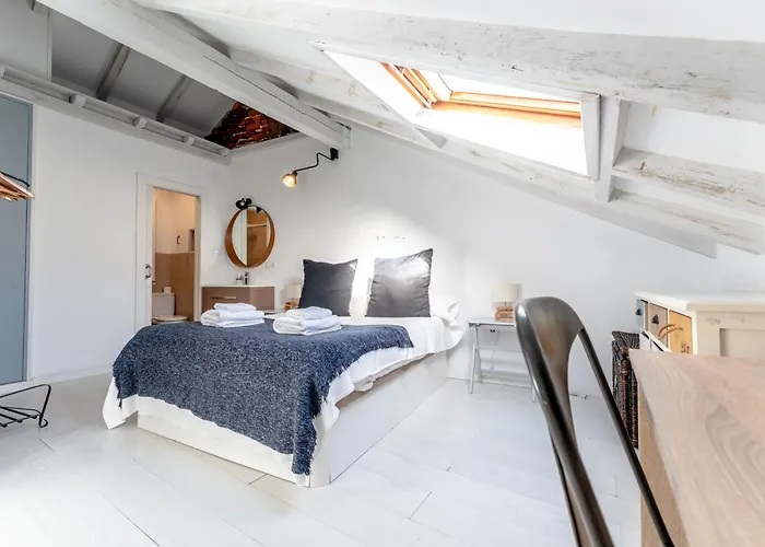 New And Bright Puertochico Attic