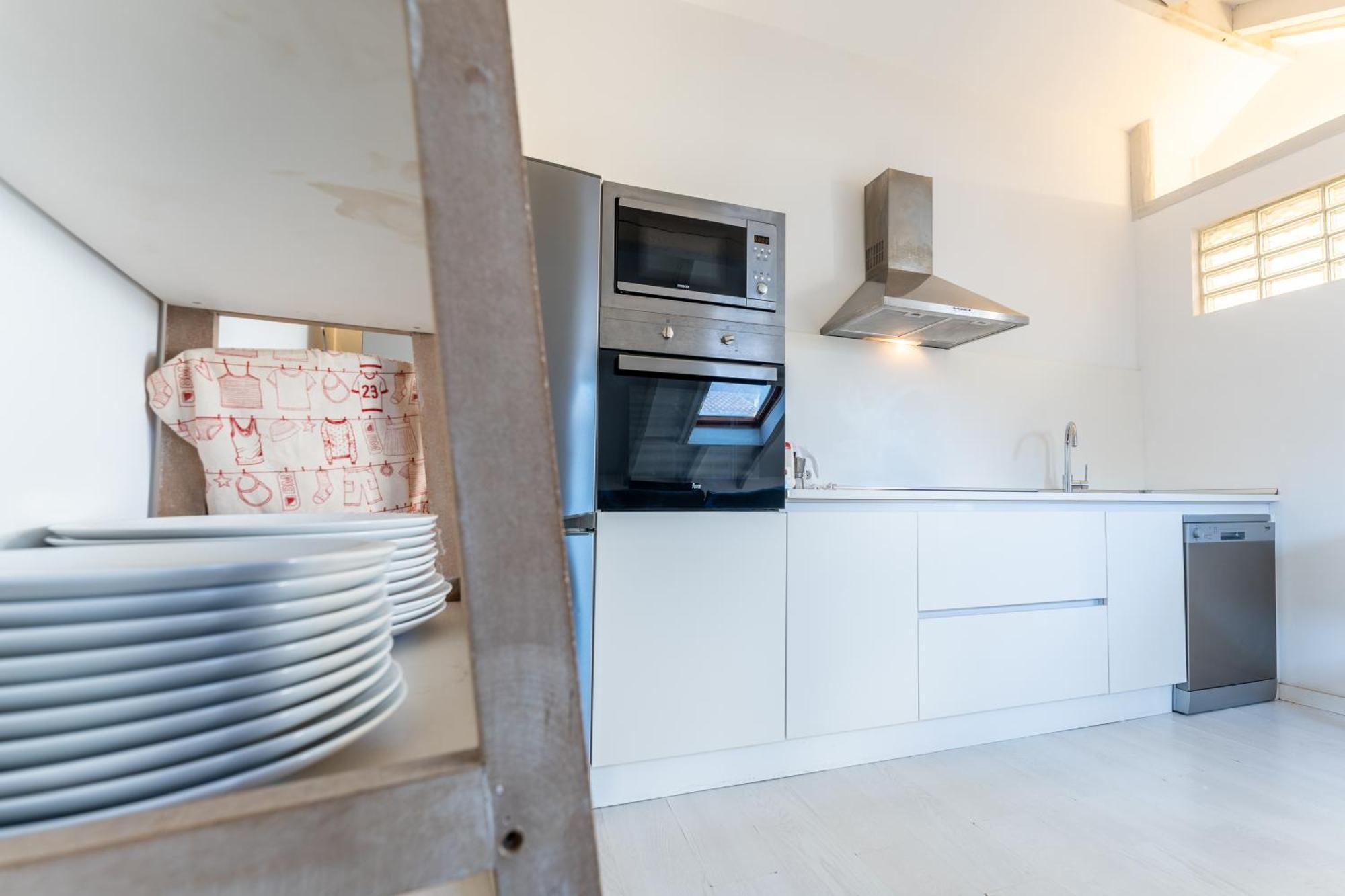 New And Bright Puertochico Attic Apartamento *